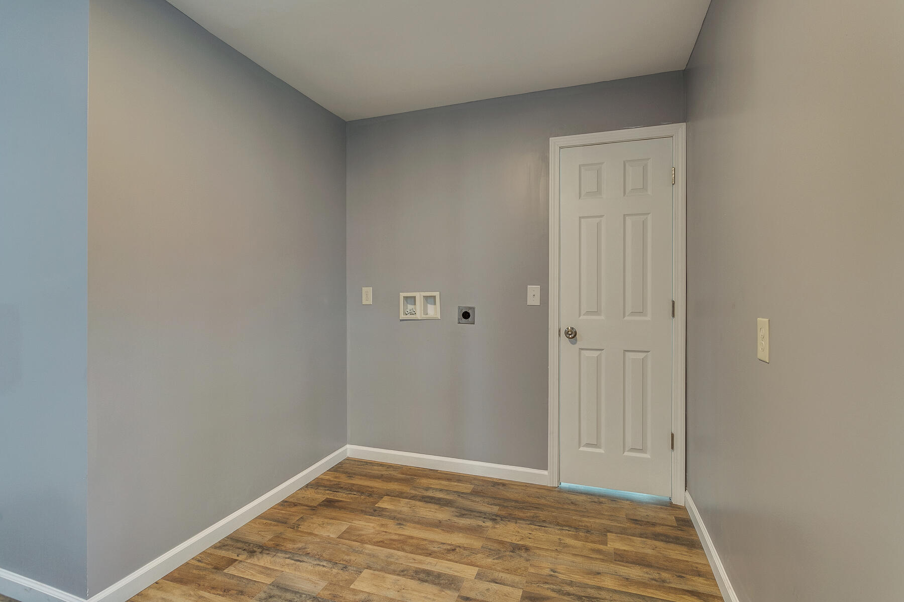 477 Gravely Road Kingsport, TN 37660 - Photo 17 of 29 019
