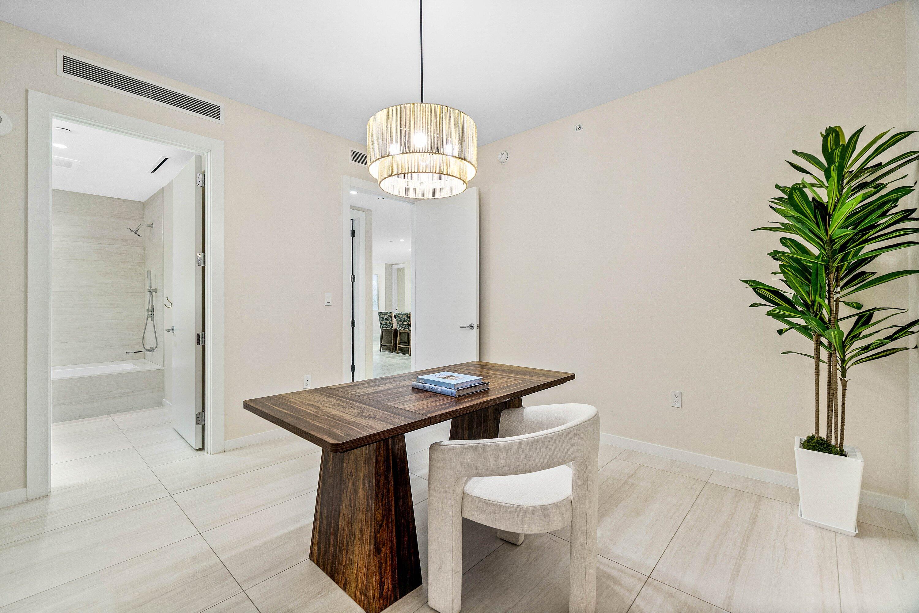 200 Southeast Mizner Boulevard, Unit 209 Boca Raton, FL 33432 - Photo 8 of 59 Den