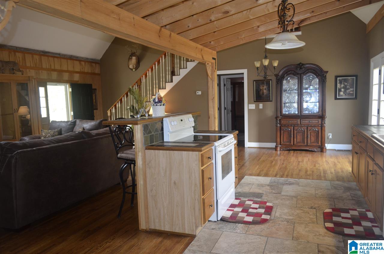 261 Hickory Valley Road Trussville, AL 35173 - Photo 11 of 50