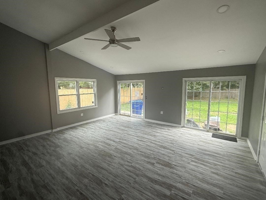 150 Cloran Street Springfield, MA 01109 - Photo 16 of 34 Gallery Image 16