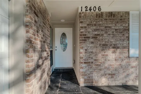 $449,900 | 12406 Whittington Drive, Houston, TX 77077