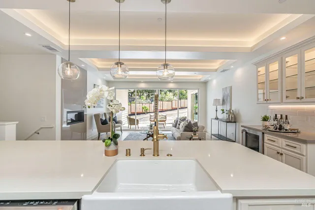 $1,785,000 | 2022 Stony Oak Court, Santa Rosa, CA 95403