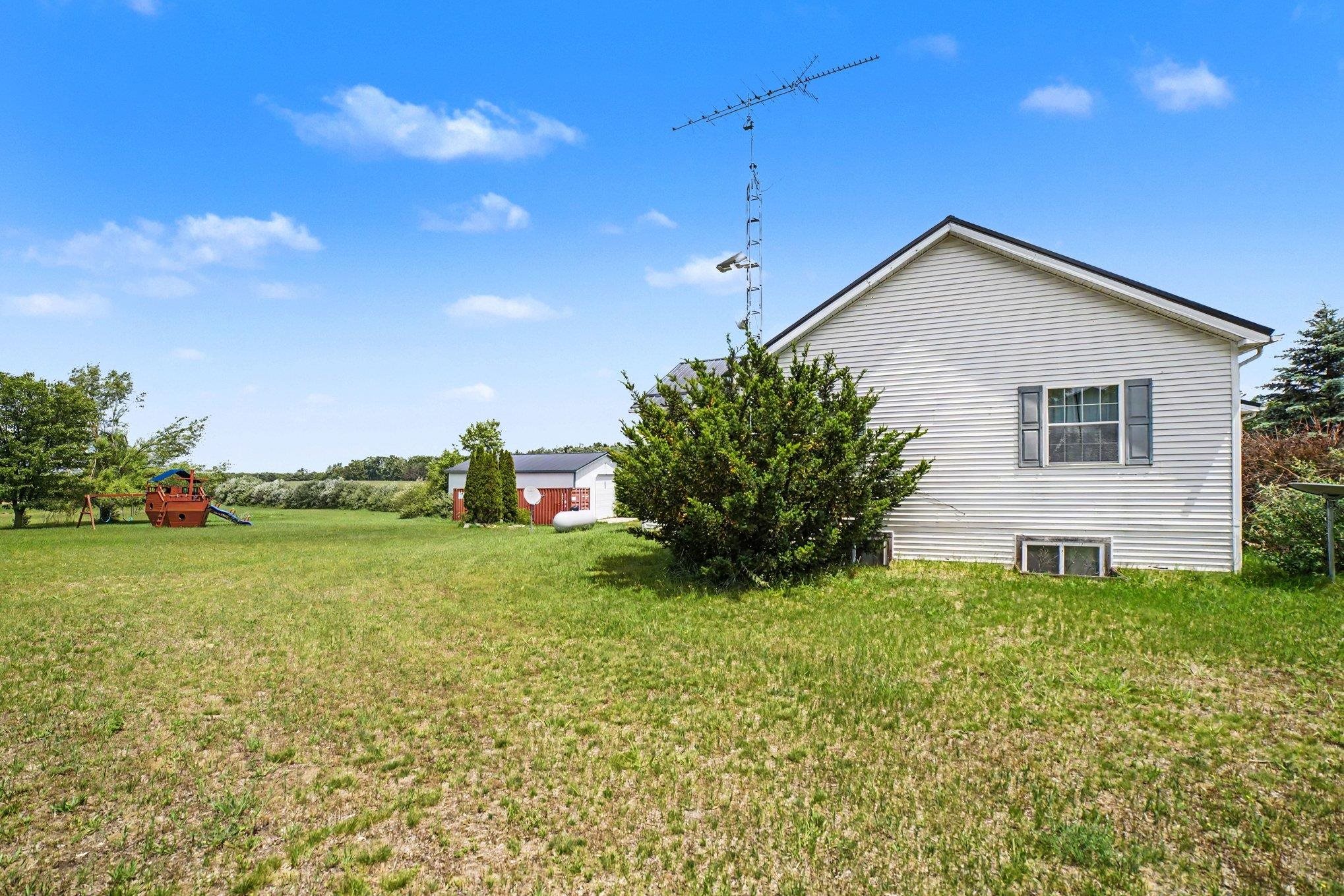 1190 Arthur Road Remus, MI 49340 - Photo 30 of 37