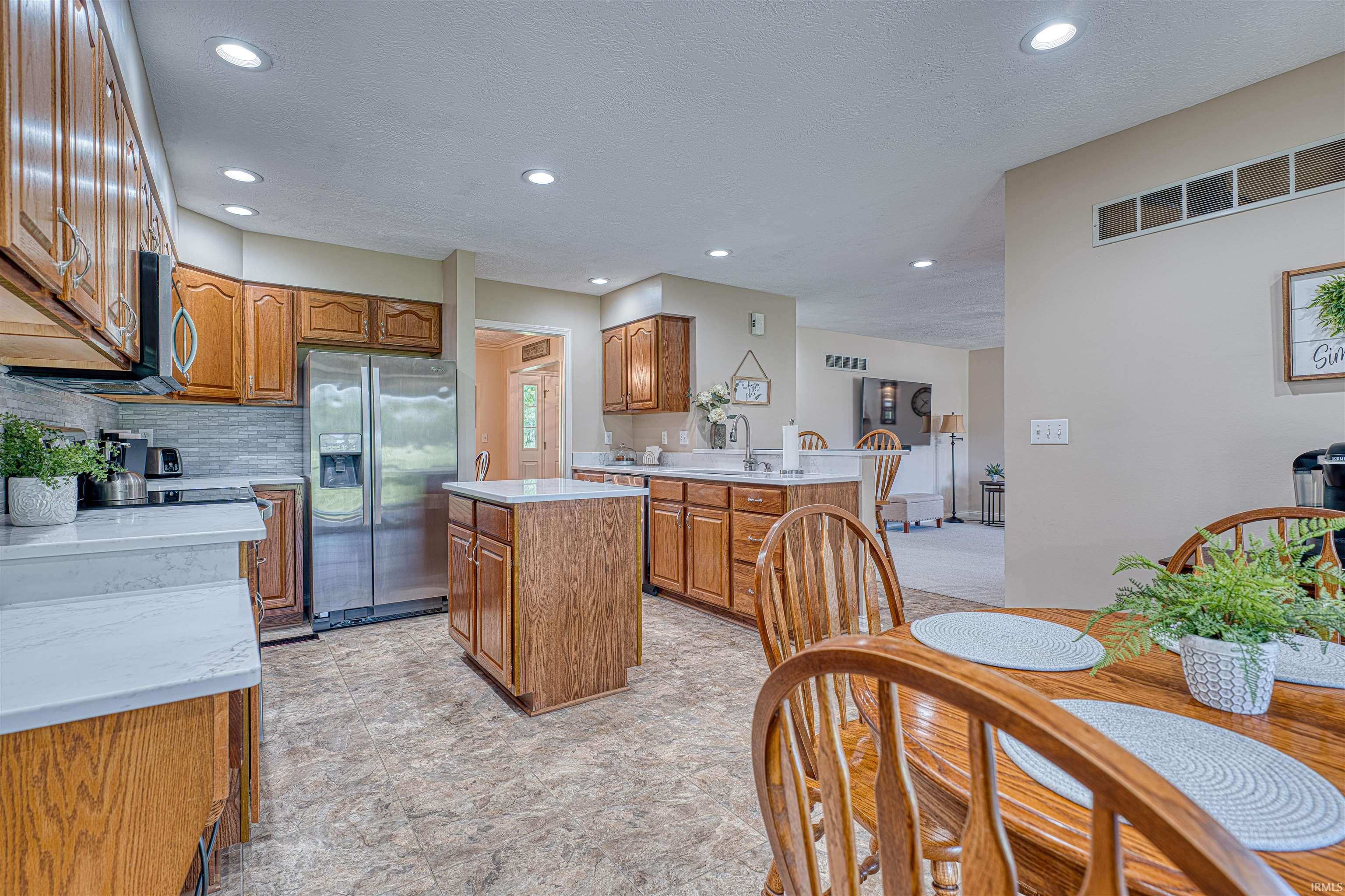 10899 Beck Road Elberfeld, IN 47613 - Photo 11 of 50 Gallery Image 11
