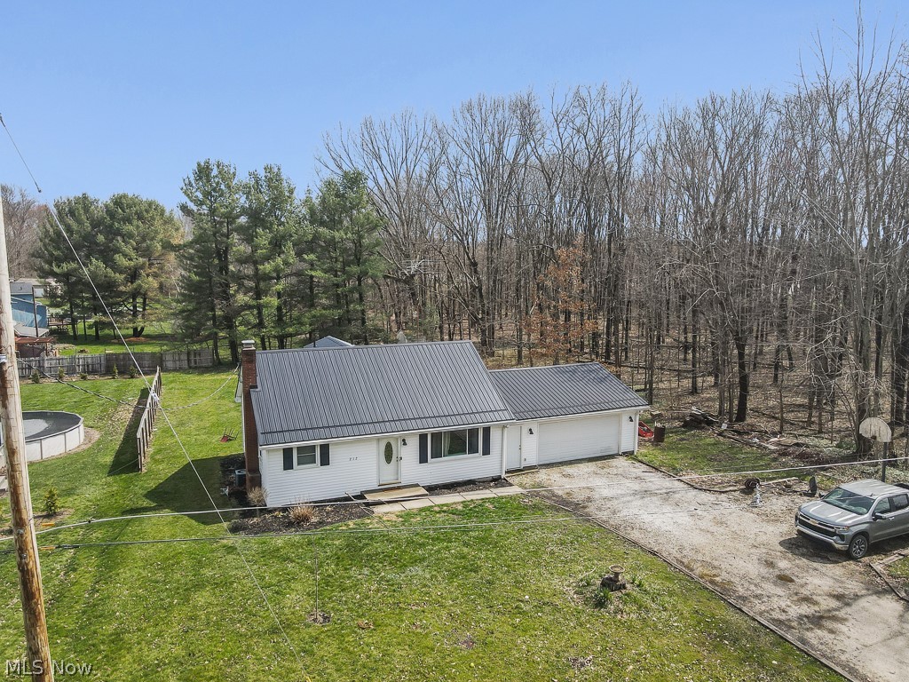 212 Case Road Beloit, OH 44609 - Photo 6 of 46