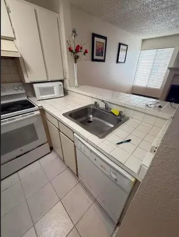 $539,000 | 1140 Whipple Avenue, Unit 22, Redwood City, CA 94062