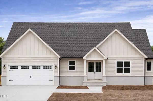 a view of house with a outdoor space