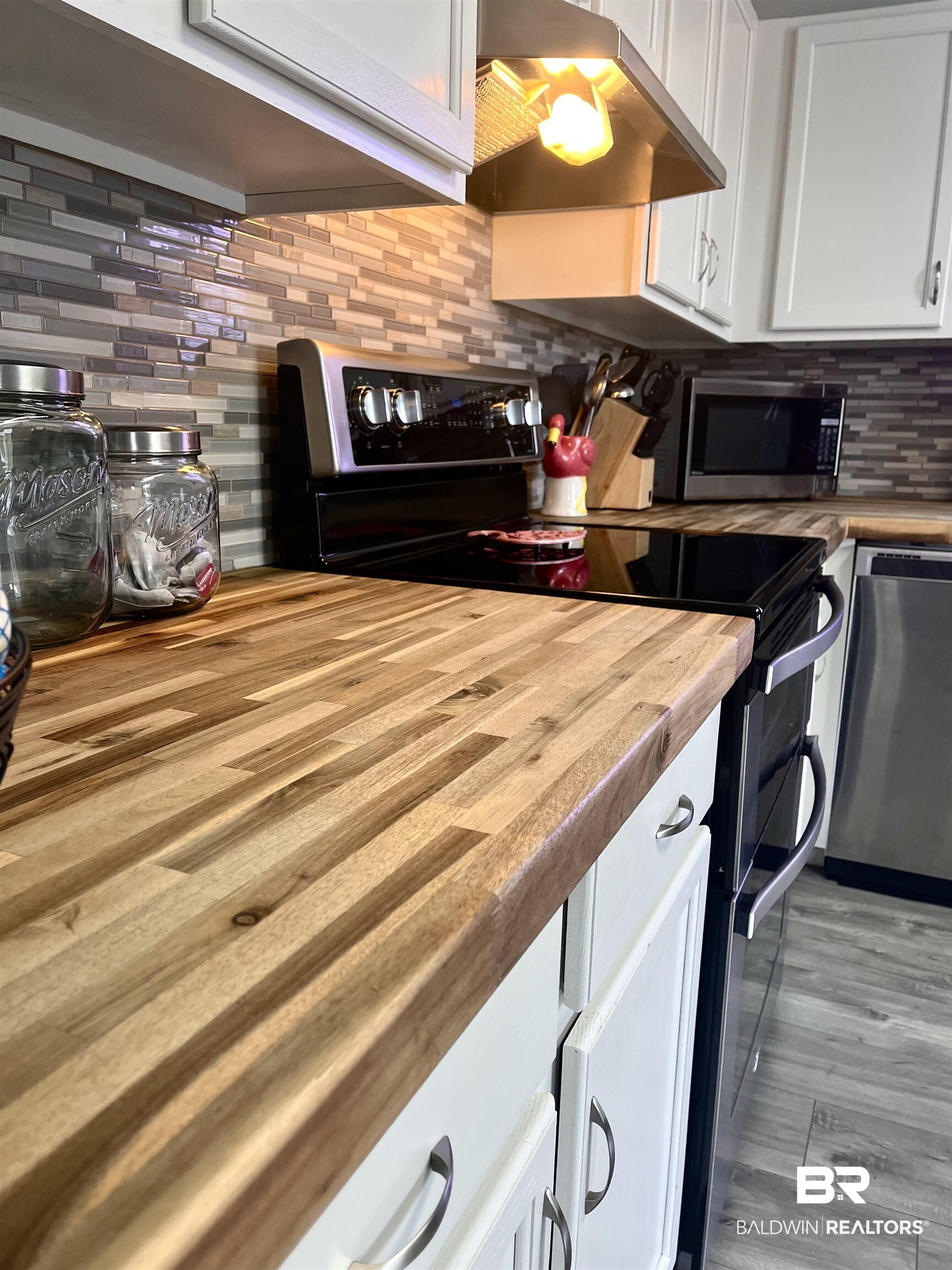 17 Claudette Circle Orange Beach, AL 36561 - Photo 27 of 42 Butcher Block Countertops