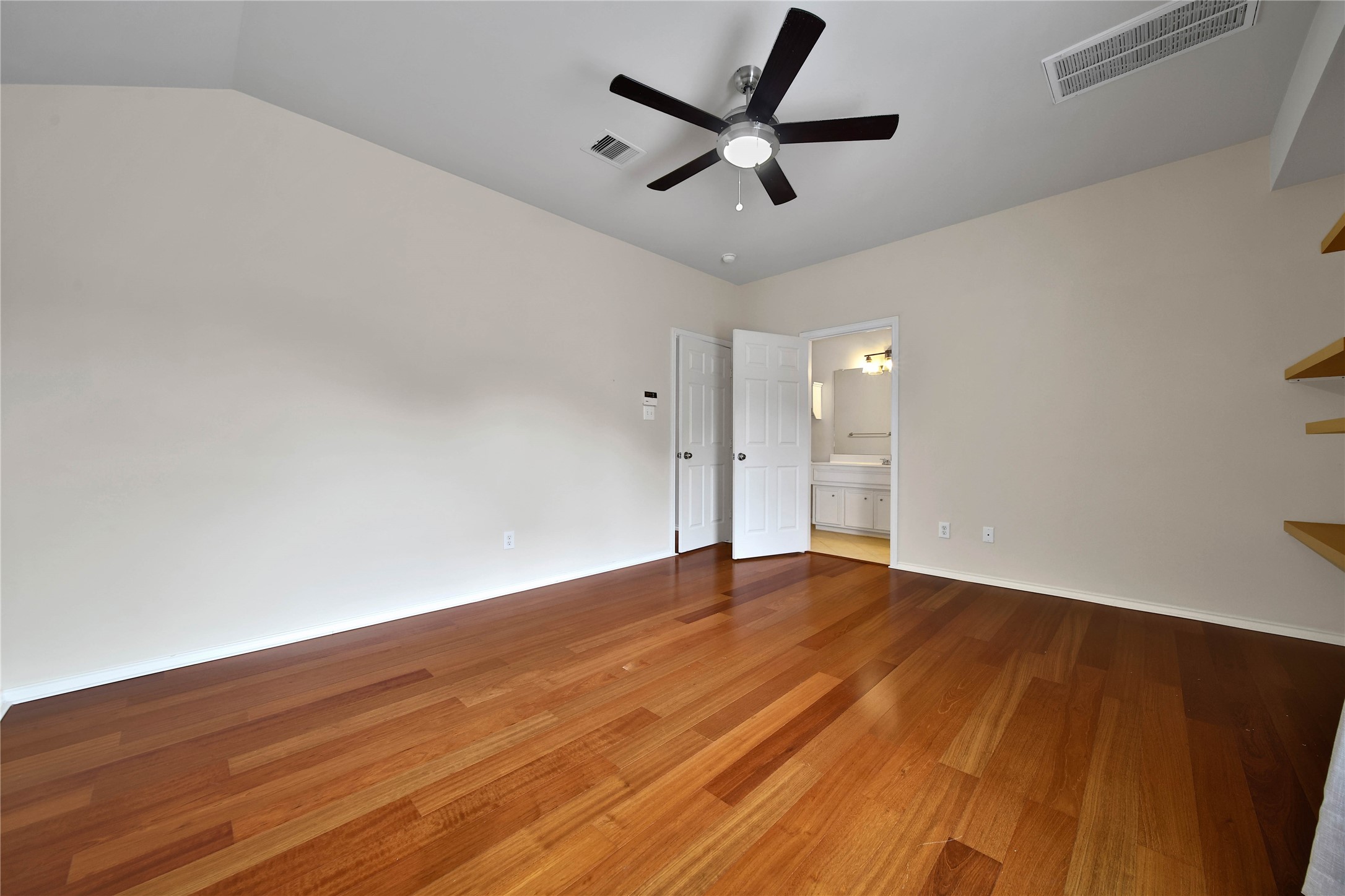 4408 Eigel Street Houston, TX 77007 - Photo 13 of 16