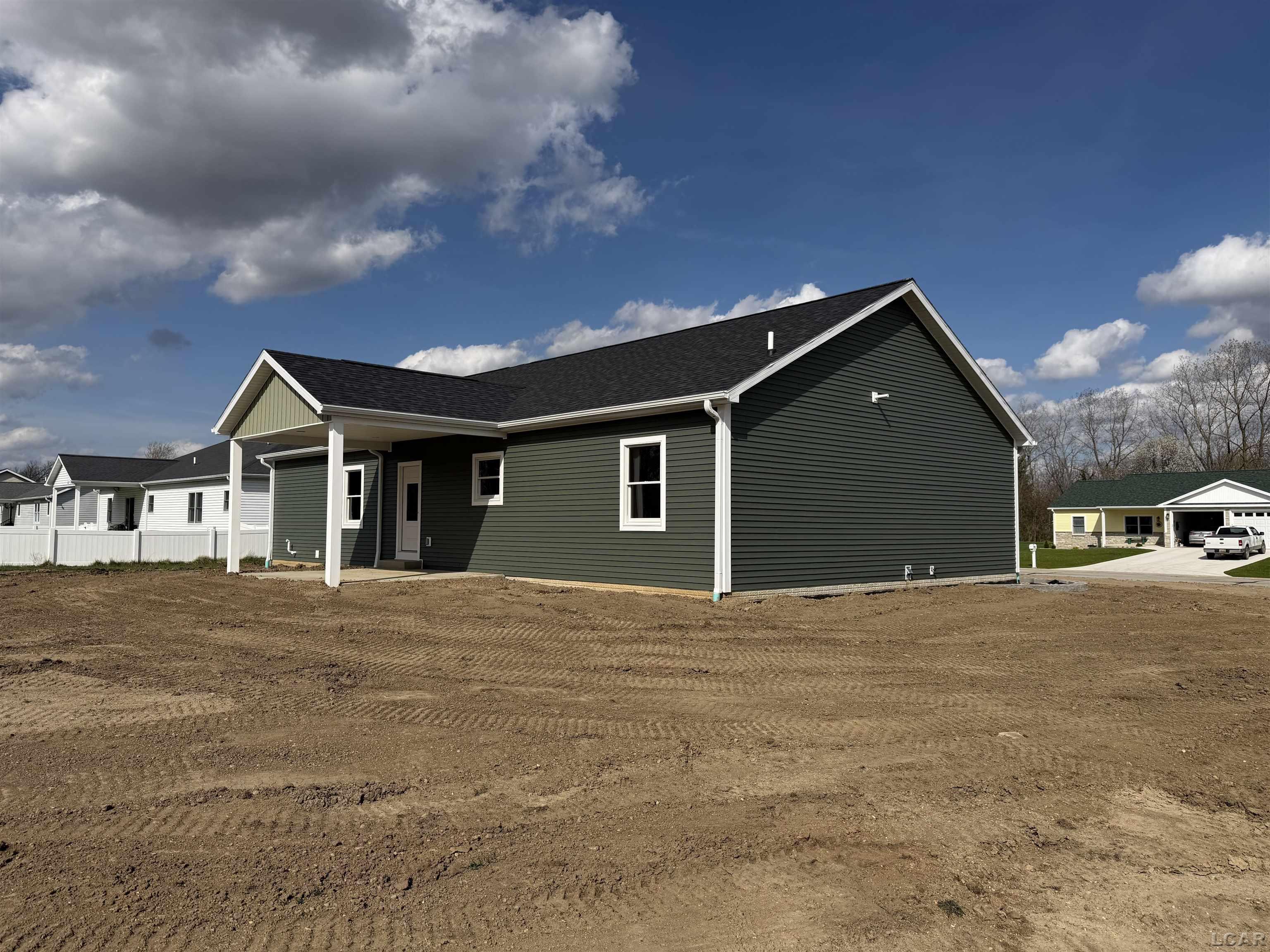 4173 Evergreen Road Adrian, MI 49221 - Photo 4 of 24