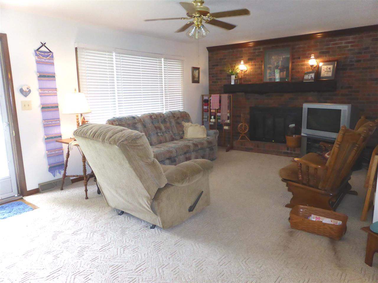 322 Reyling Drive Jasper, IN 47546 - Photo 2 of 14 Gallery Image 2
