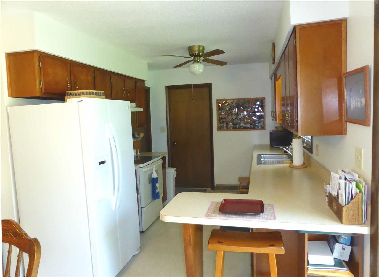 322 Reyling Drive Jasper, IN 47546 - Photo 3 of 14 Gallery Image 3