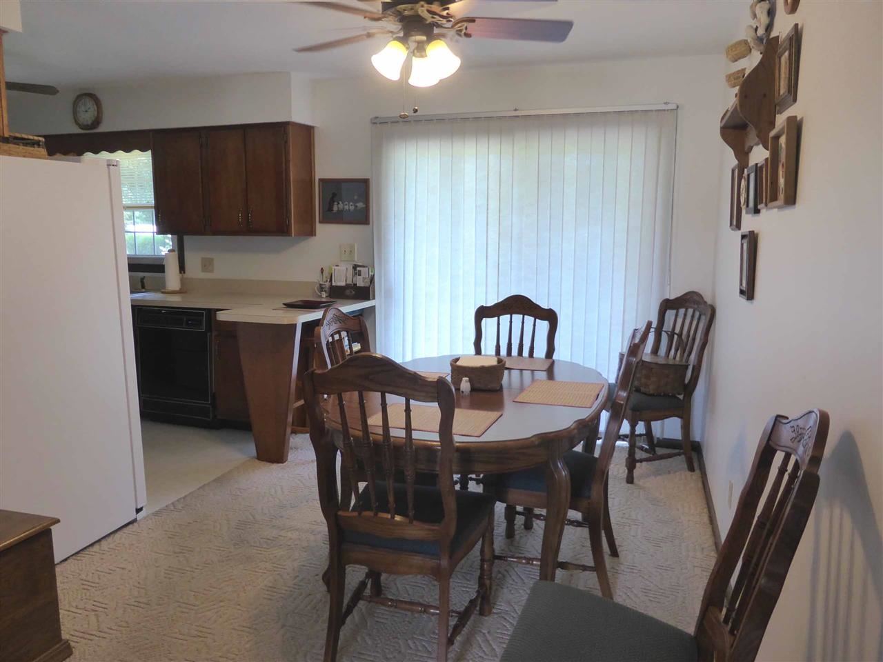 322 Reyling Drive Jasper, IN 47546 - Photo 4 of 14 Gallery Image 4