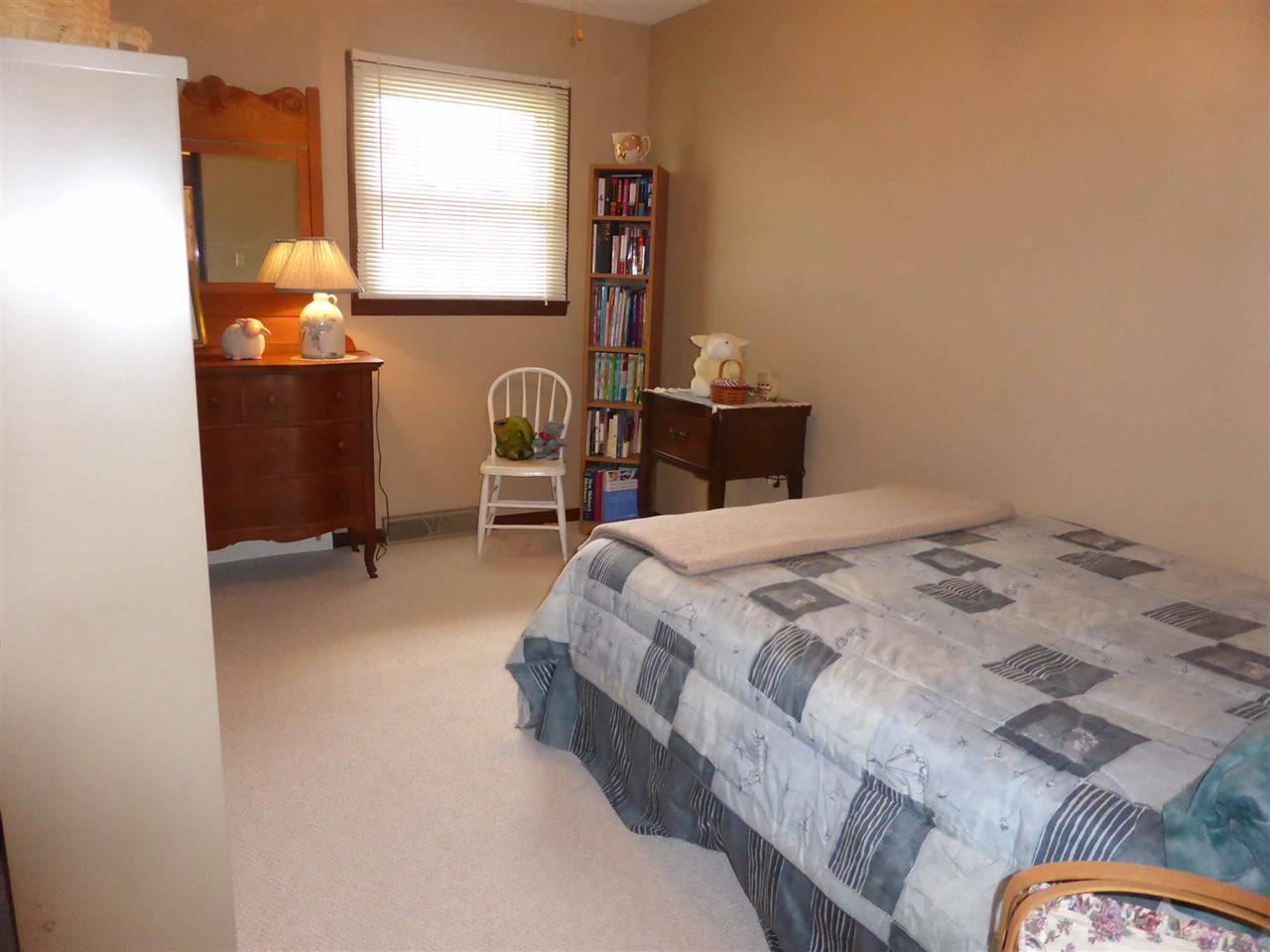 322 Reyling Drive Jasper, IN 47546 - Photo 8 of 14 Gallery Image 8