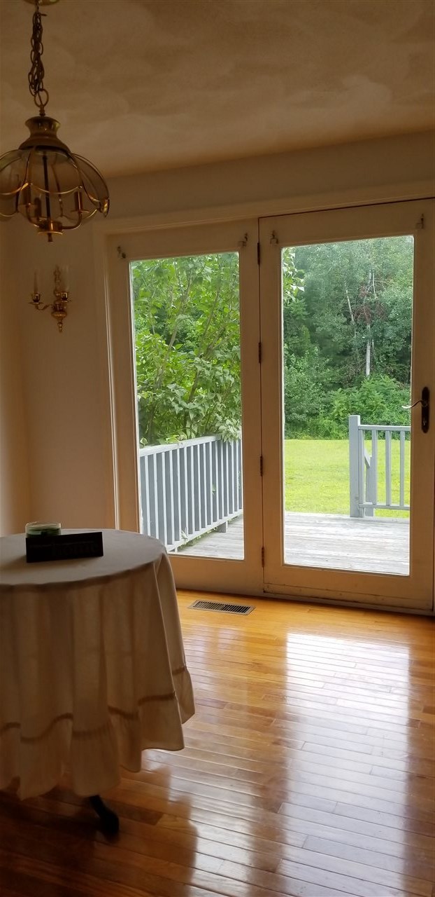 233 Oak Ridge Road, Unit 5 Plaistow, NH 03865 - Photo 13 of 30 Gallery Image 13