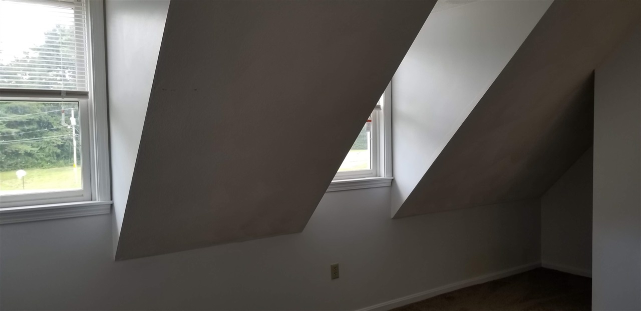 233 Oak Ridge Road, Unit 5 Plaistow, NH 03865 - Photo 17 of 30 Gallery Image 17