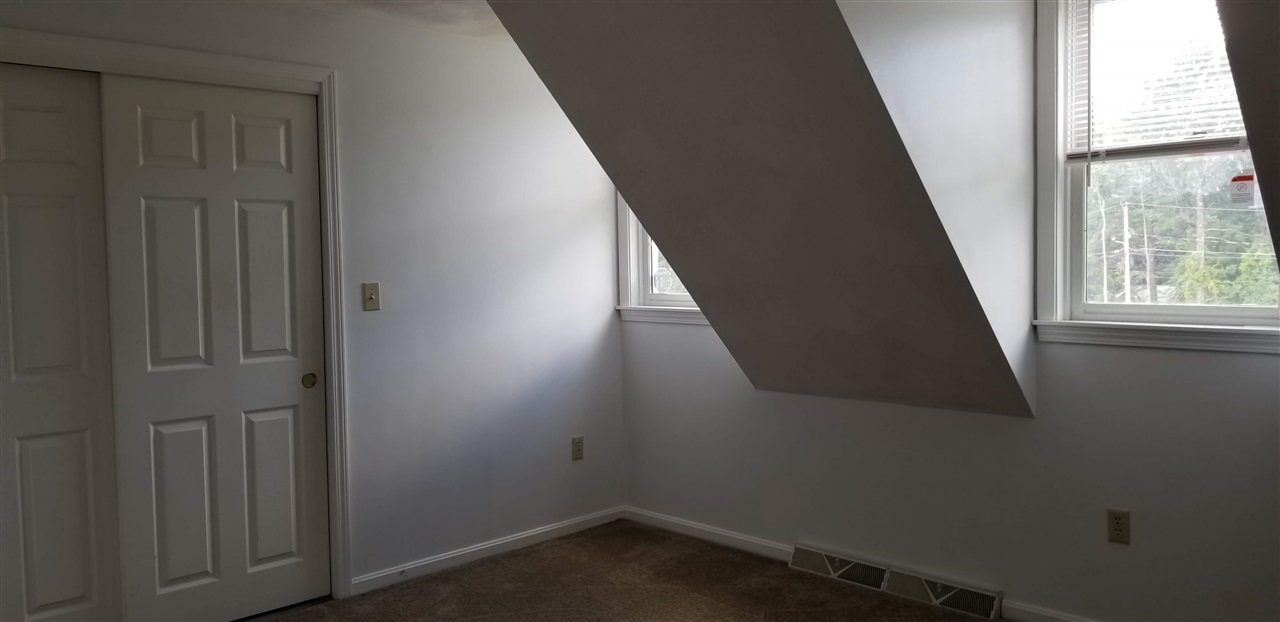 233 Oak Ridge Road, Unit 5 Plaistow, NH 03865 - Photo 18 of 30 Gallery Image 18