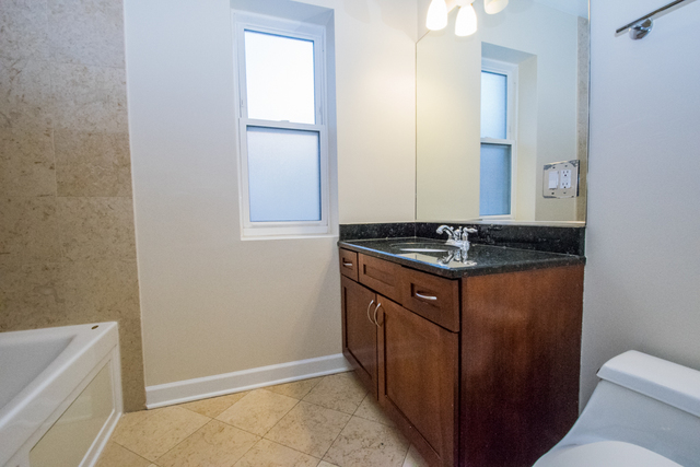 2001 West Fargo Avenue, Unit 1 Chicago, IL 60645 - Photo 9 of 9