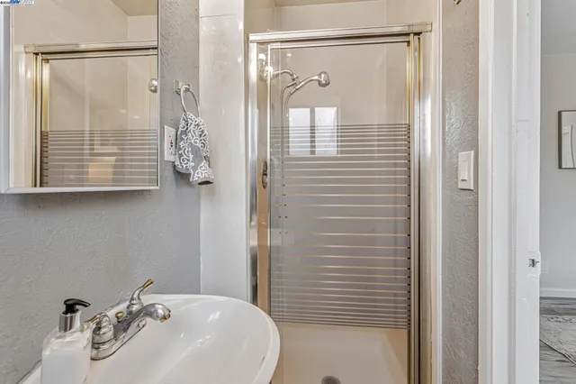 $988,000 | 36563 Beutke Drive, Newark, CA 94560