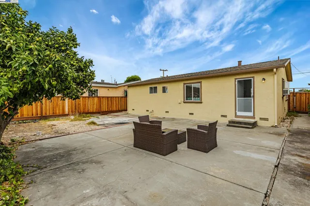 $988,000 | 36563 Beutke Drive, Newark, CA 94560