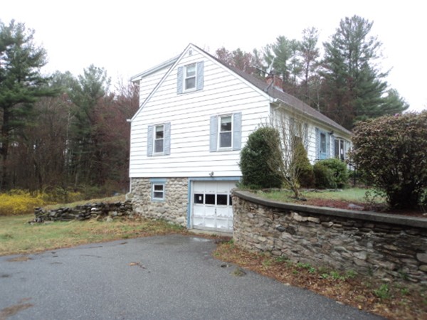 13 Mason Road Dudley, MA 01571 - Photo 2 of 7