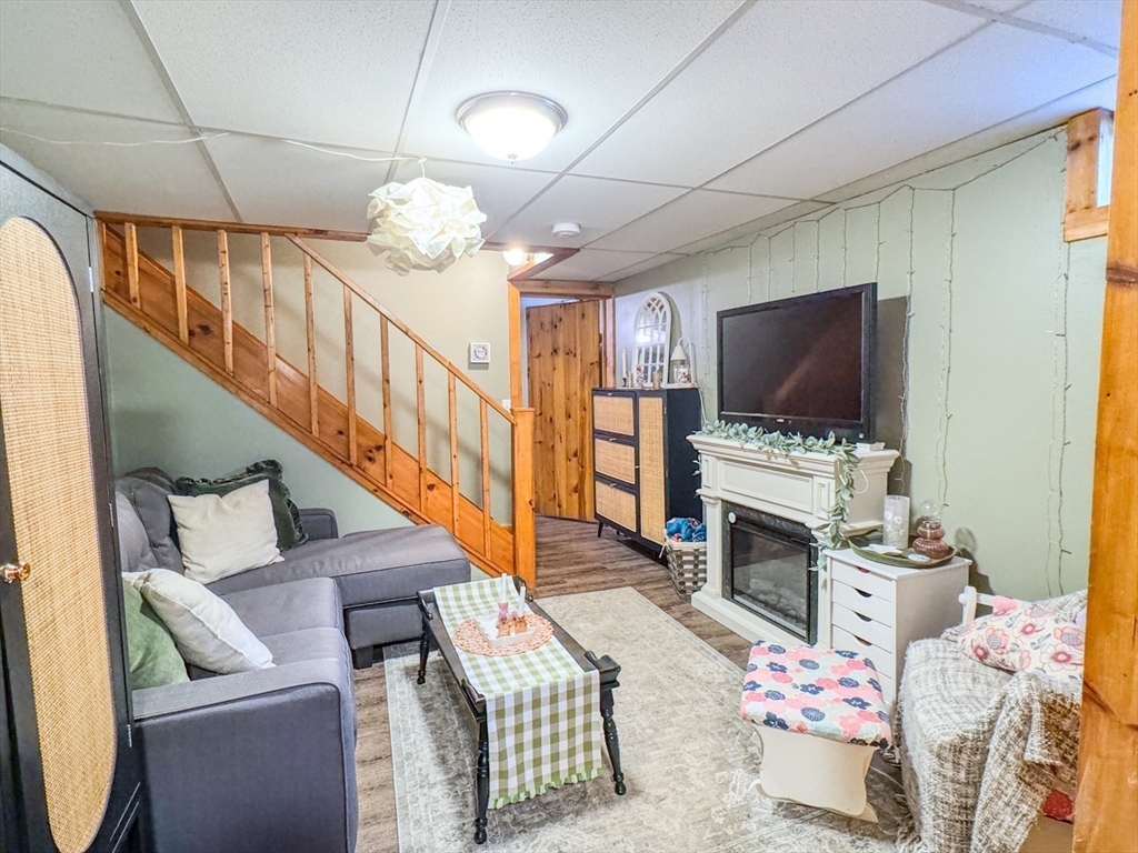 609 Gulf Road Northfield, MA 01360 - Photo 28 of 42