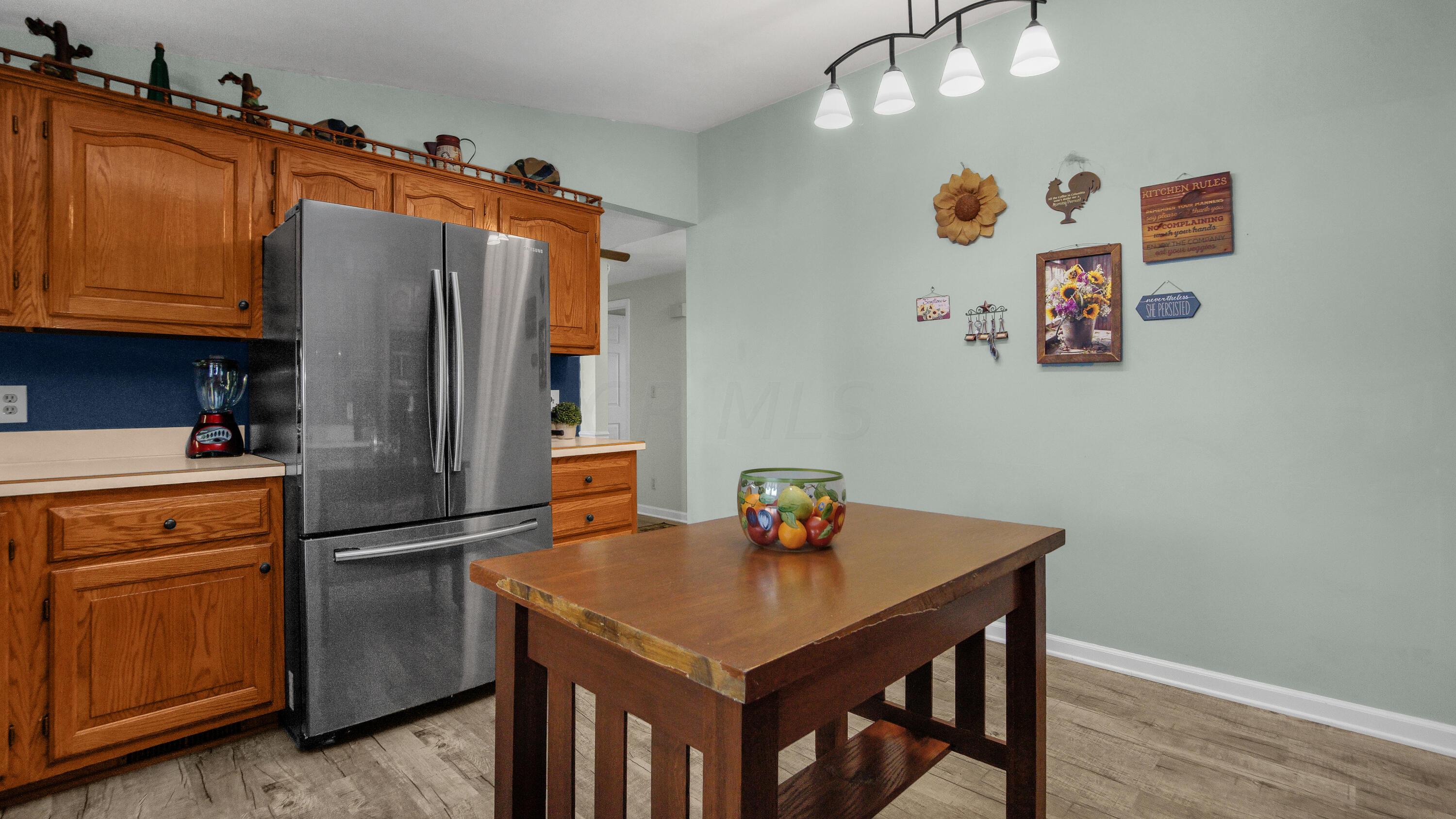 4251 Troy Road Delaware, OH 43015 - Photo 8 of 34 Kitchen