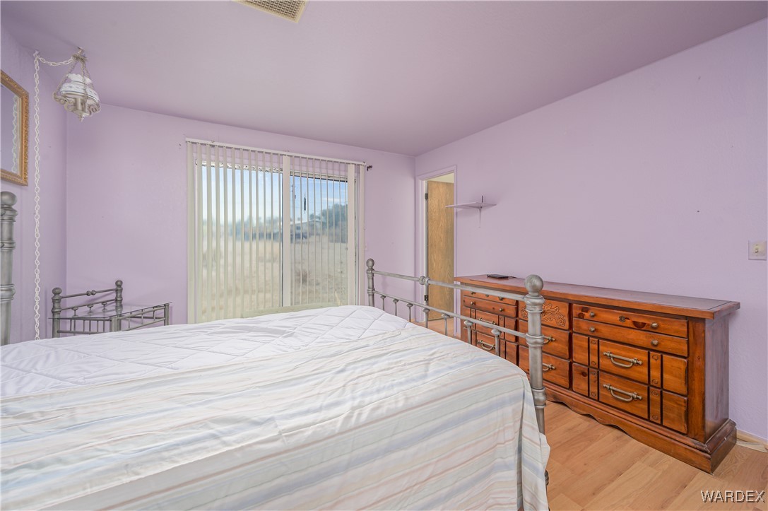 4260 El Paso Road Bullhead City, AZ 86429 - Photo 15 of 39 Bedroom