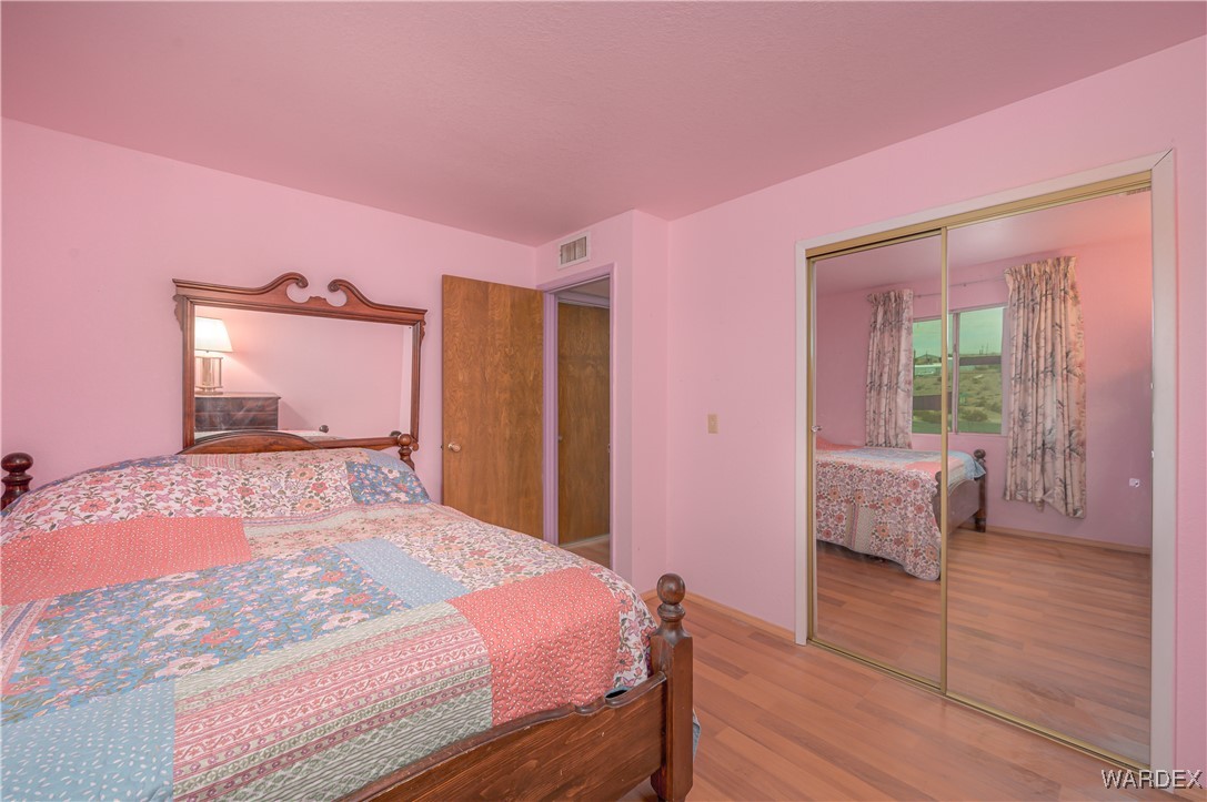 4260 El Paso Road Bullhead City, AZ 86429 - Photo 26 of 39 Bedroom