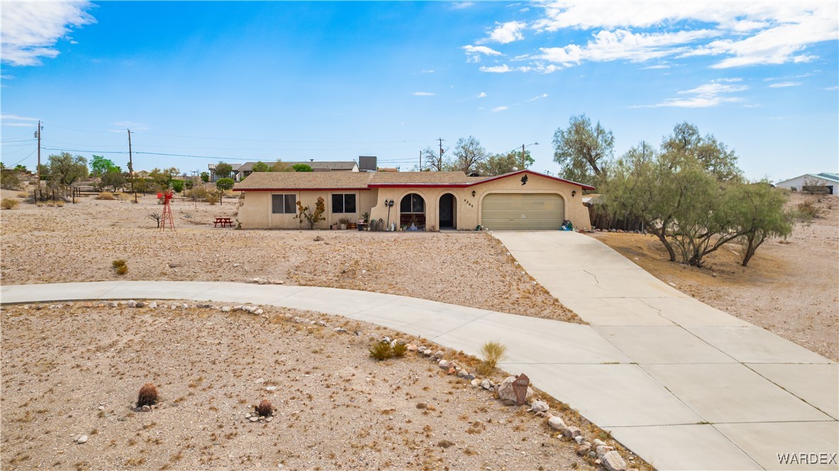 4260 El Paso Road Bullhead City, AZ 86429 - Photo 37 of 39 Front of Structure