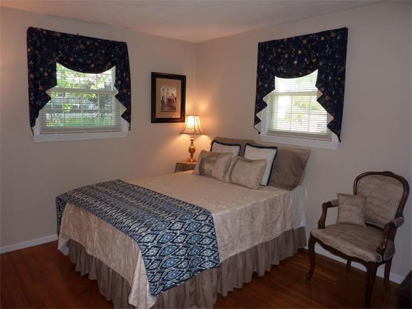 468 Butman Road Lowell, MA 01852 - Photo 6 of 13 Gallery Image 6
