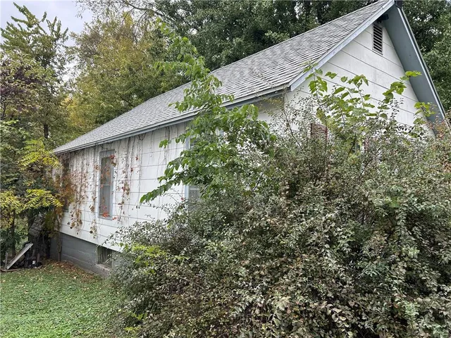 $55,000 | 609 R Street, Atchison, KS 66002