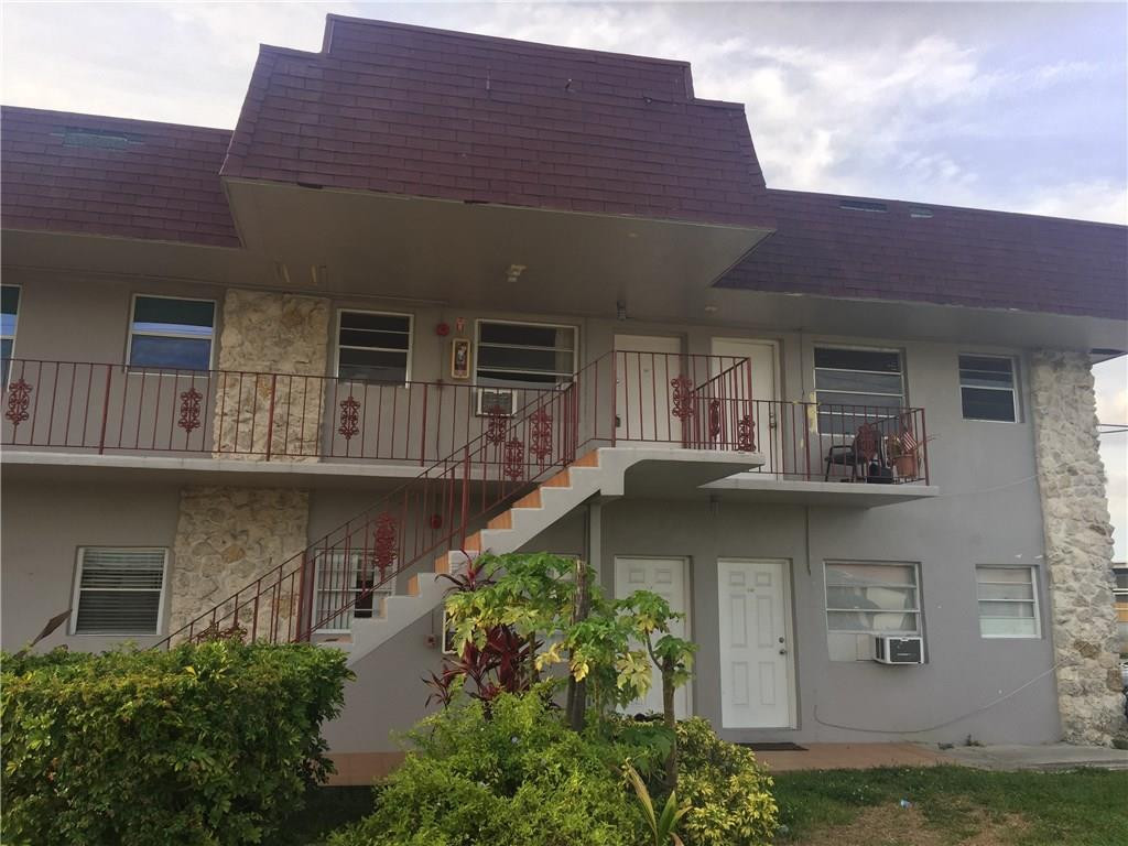 9375 Southwest 40th Terrace, Unit 213 Miami, FL 33165 - Photo 1 of 31 Photo 1
