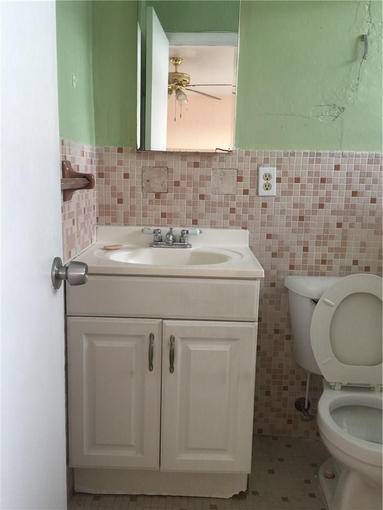 9375 Southwest 40th Terrace, Unit 213 Miami, FL 33165 - Photo 12 of 31 Photo 12