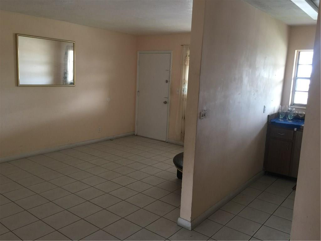9375 Southwest 40th Terrace, Unit 213 Miami, FL 33165 - Photo 18 of 31 Photo 18