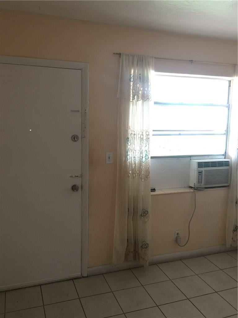 9375 Southwest 40th Terrace, Unit 213 Miami, FL 33165 - Photo 19 of 31 Photo 19
