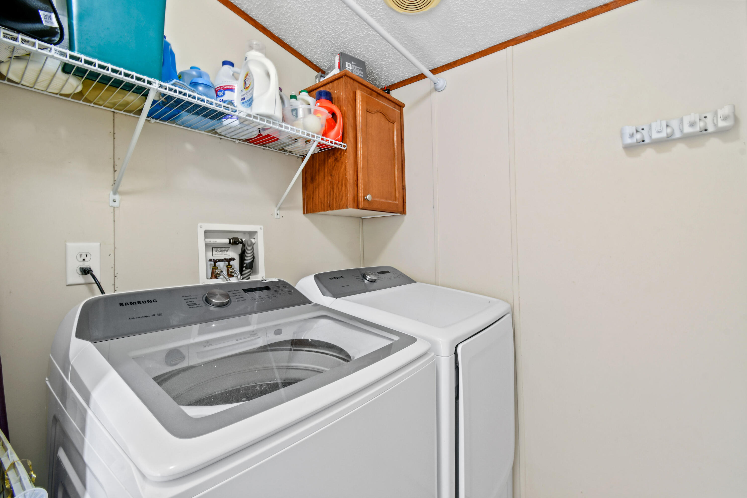 2463 Coolidge Road Fort Pierce, FL 34945 - Photo 34 of 43 2463CoolidgeRd_28