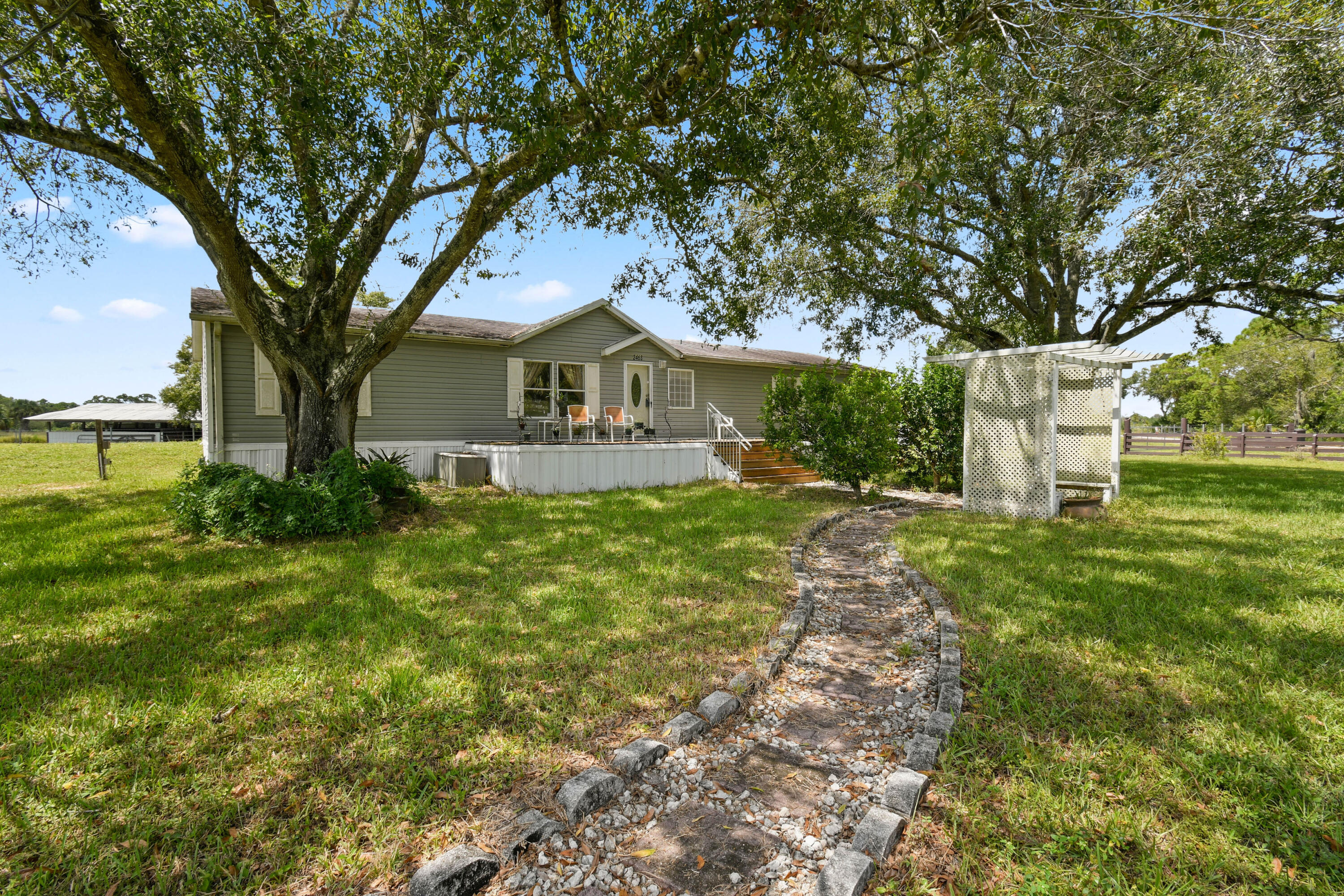 2463 Coolidge Road Fort Pierce, FL 34945 - Photo 35 of 43 2463CoolidgeRd_29