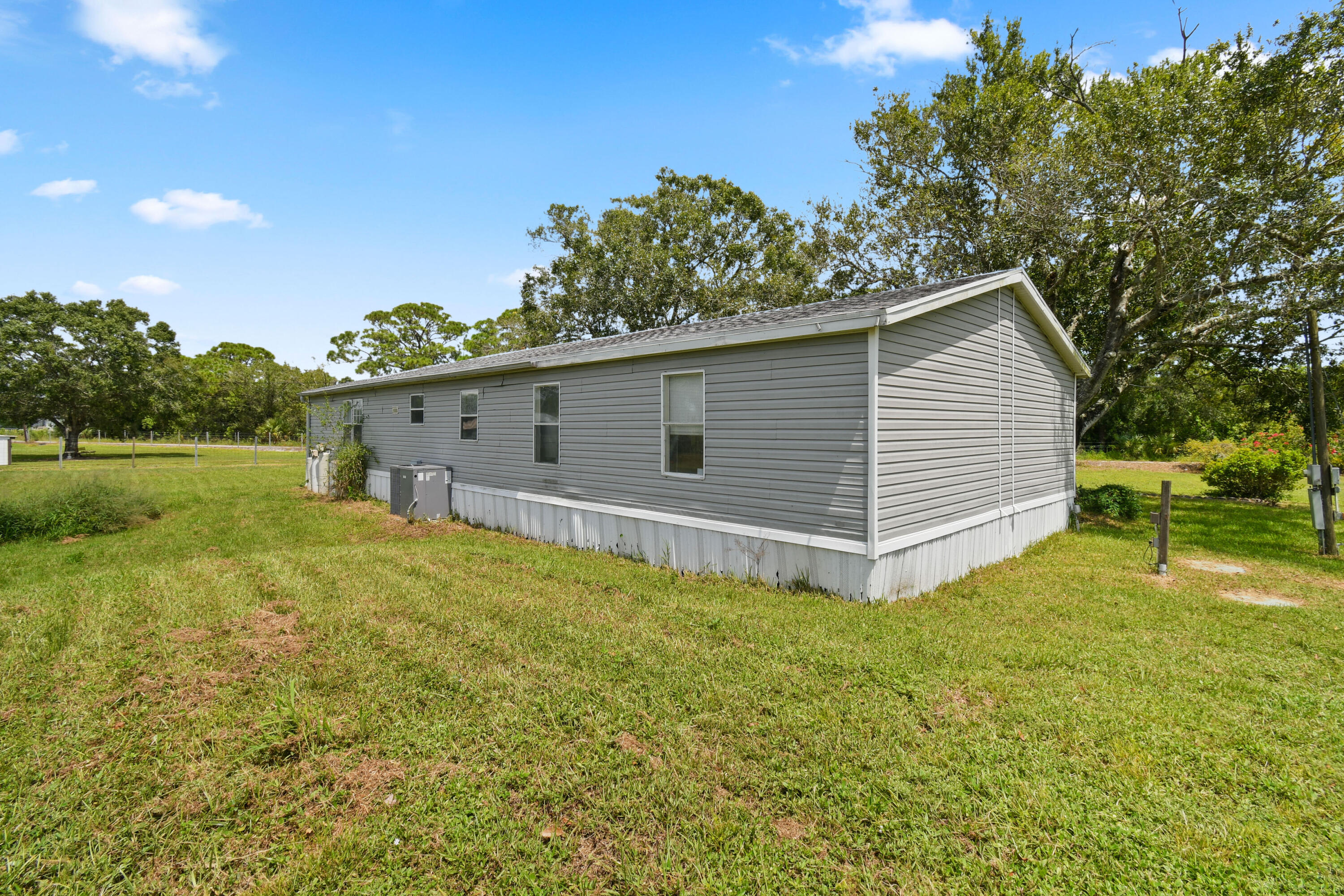 2463 Coolidge Road Fort Pierce, FL 34945 - Photo 40 of 43 2463CoolidgeRd_34