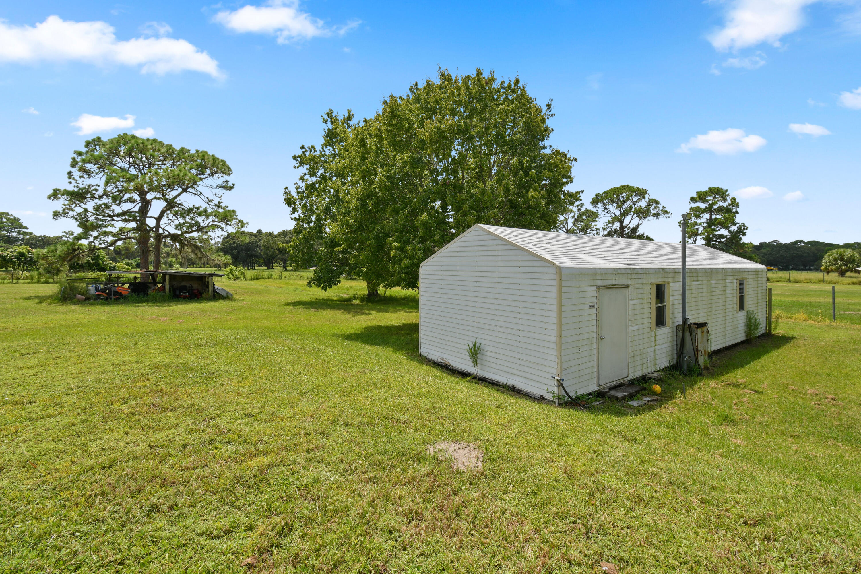 2463 Coolidge Road Fort Pierce, FL 34945 - Photo 41 of 43 2463CoolidgeRd_35