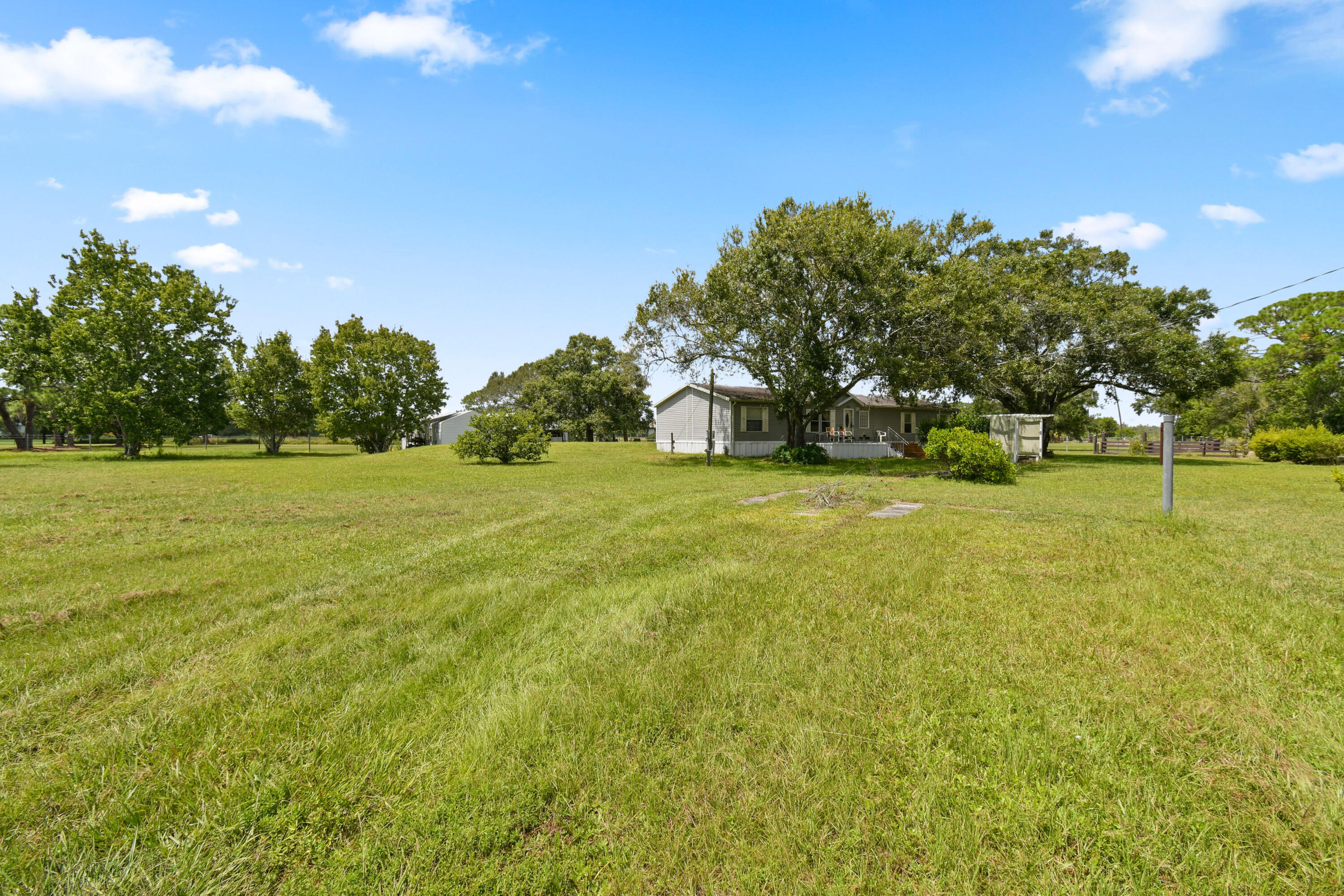 2463 Coolidge Road Fort Pierce, FL 34945 - Photo 5 of 43 2463CoolidgeRd_01