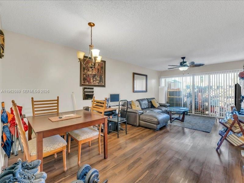 469 North Pine Island Road, Unit B305 Plantation, FL 33324 - Photo 10 of 32