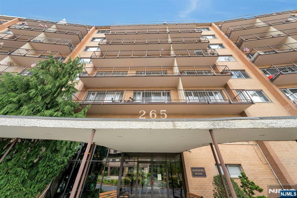 265 Main Street, Unit 209 Ridgefield Park, NJ 07660 - Photo 2 of 24