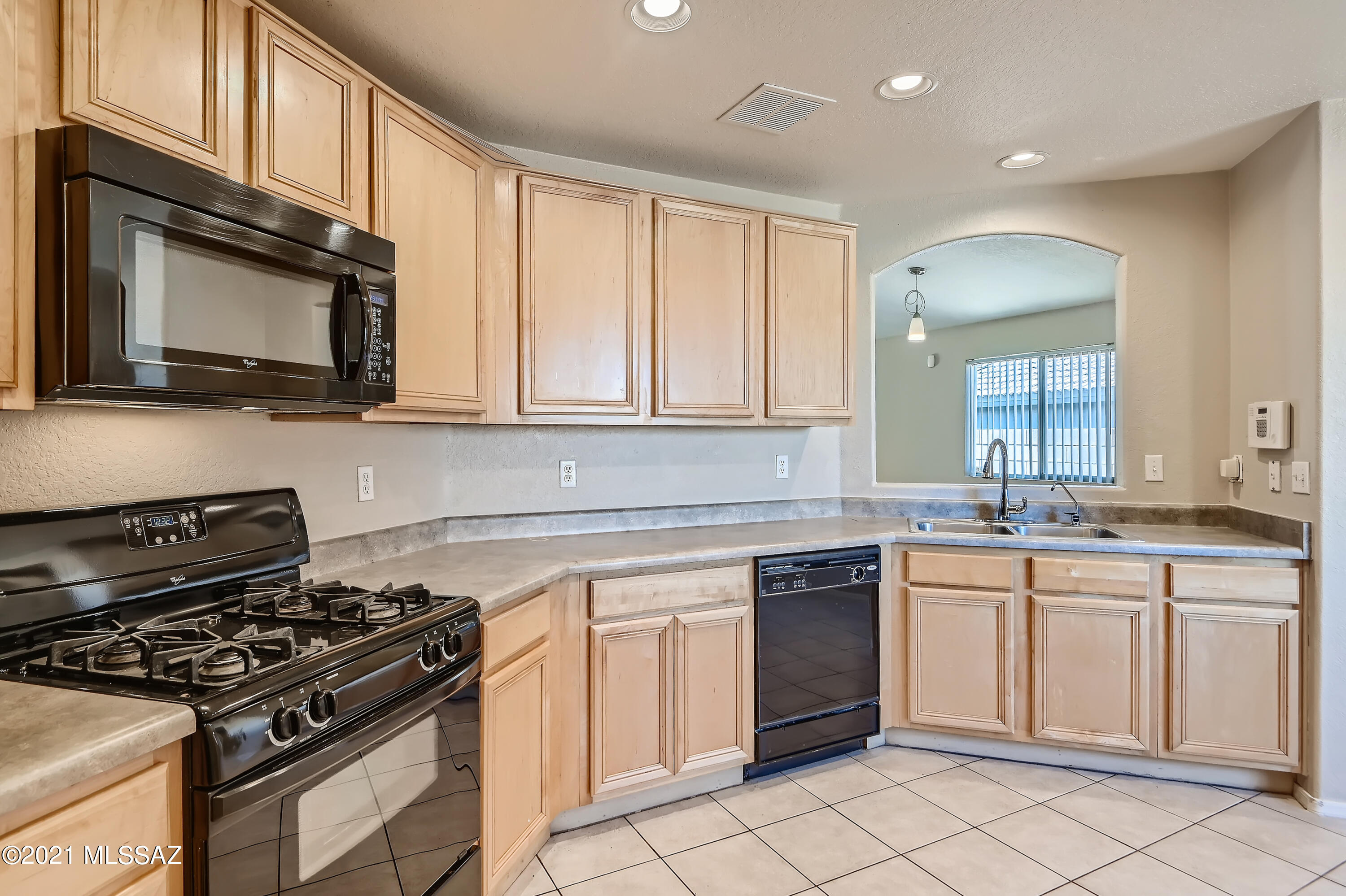 506 East Greg Rock Road Vail, AZ 85641 - Photo 11 of 33 Gallery Image 11