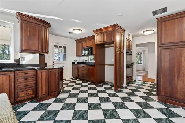 $449,900 | 59232 Pine Bay Lane, Lacombe, LA 70445