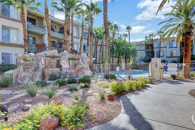$255,000 | 7189 South Durango Drive, Unit 208, Las Vegas, NV 89113