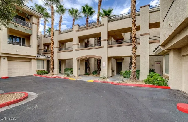 $255,000 | 7189 South Durango Drive, Unit 208, Las Vegas, NV 89113