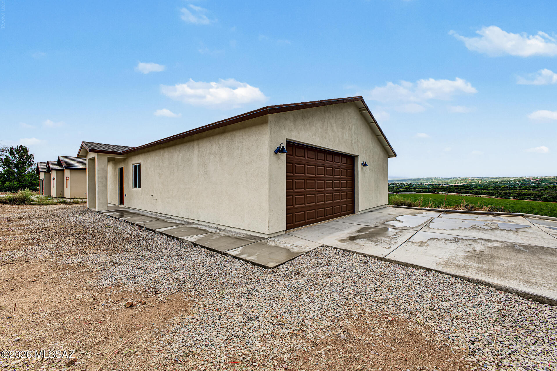 400 Cancun Court Rio Rico, AZ 85648 - Photo 5 of 32 04-Cancun