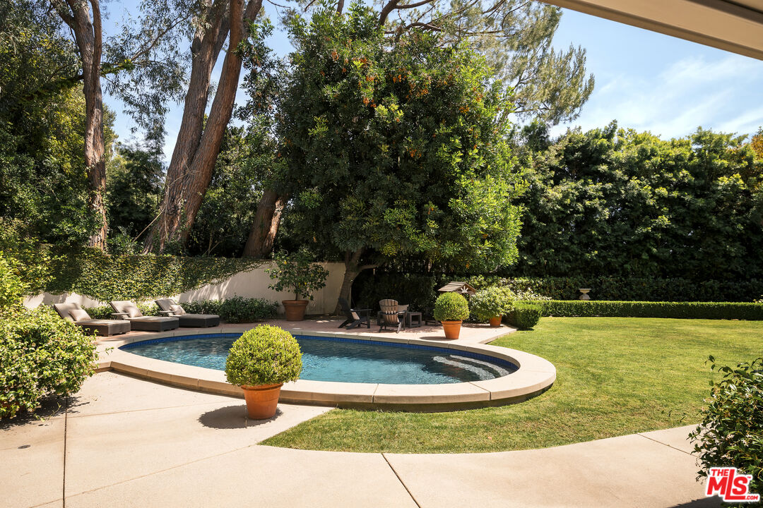 9575 Lime Orchard Road Beverly Hills, CA 90210 - Photo 48 of 49