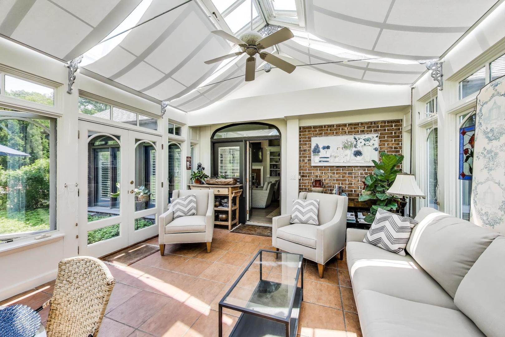 1710 Devonshire Lane Lake Forest, IL 60045 - Photo 18 of 43